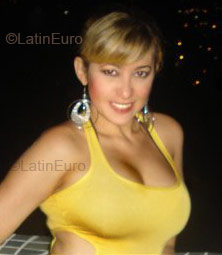 Date this foxy Brazil girl Linda from Belem BR1833
