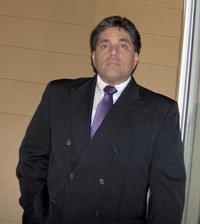 Date this exotic United States man Raulayala from Longwood US4437
