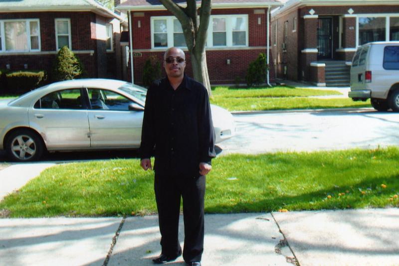 Date this exotic United States man Scotty from Chicago US4635