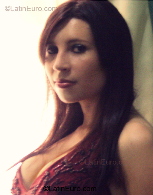 Date this beautiful Brazil girl Daiane from Caxias do Sul BR1961