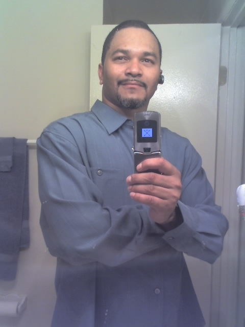 Date this foxy United States man Kennis from Woodbridge US5022