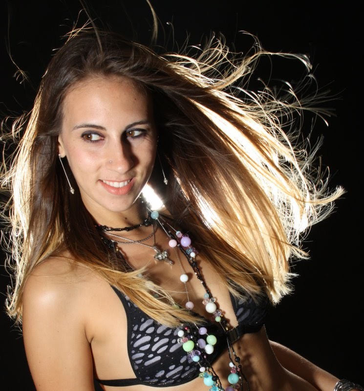 Date this stunning Brazil girl Nanablu from Balneario Camboriu BR2206