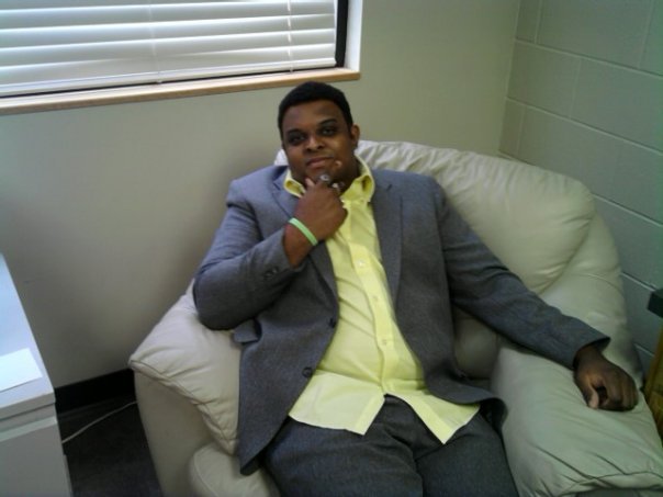 Date this attractive United States man David from Newport US5330