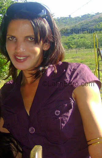 Date this young Brazil girl Abilio from Oliveira BR3508