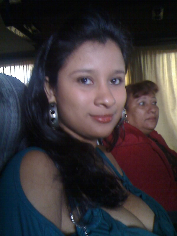 Date this pretty Honduras girl Yeny from Olanchito HN268