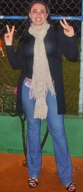 Date this hard body Brazil girl Priscilla from Sao Paulo BR2552