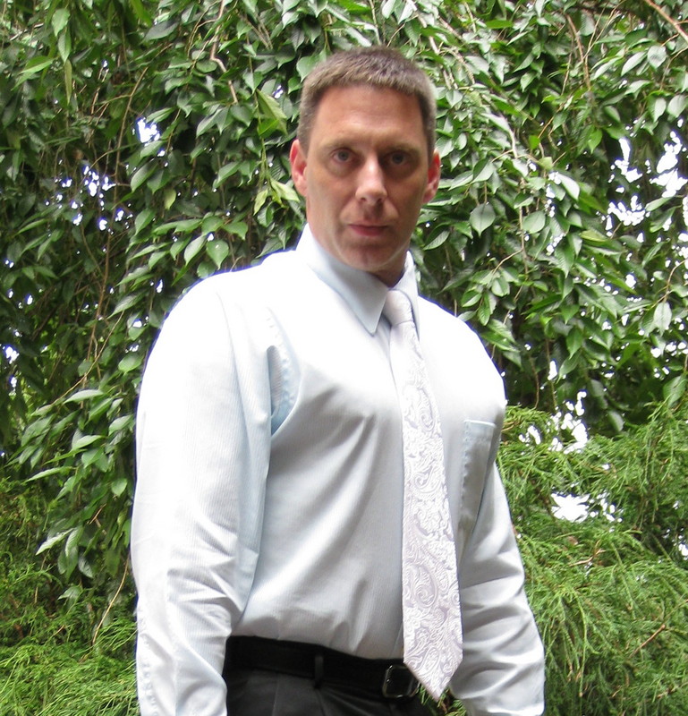 Date this lovely United States man Wayne from  US5690