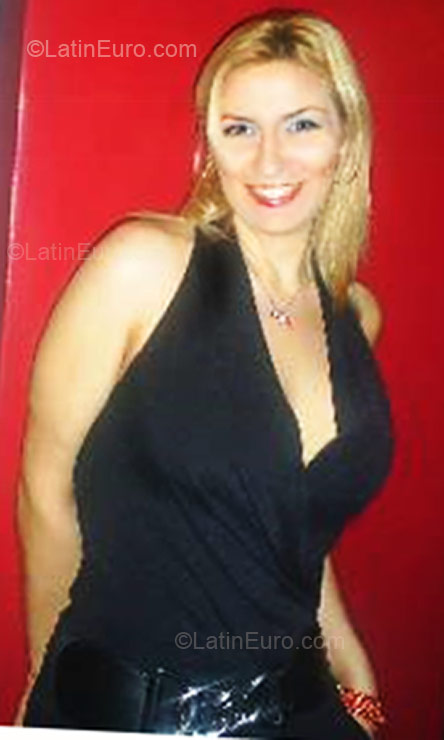 Date this funny Brazil girl Maria from Sao Paulo BR2583