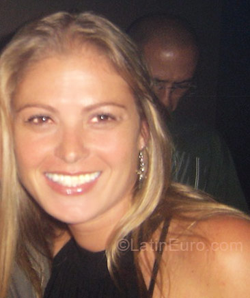 Date this delightful Brazil girl Alezinha from Sao Paulo BR2651