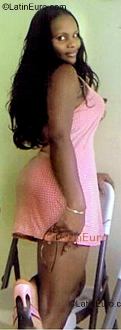 Date this sensual Jamaica girl Marlene from Ocho Rio, P.O JM405