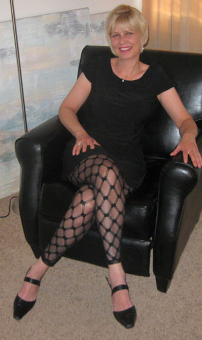 Date this beautiful Brazil girl Miriams from Porto Alegre BR2804