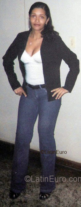 Date this nice looking Brazil girl Rosane Marie from Rio De Janeiro BR3038