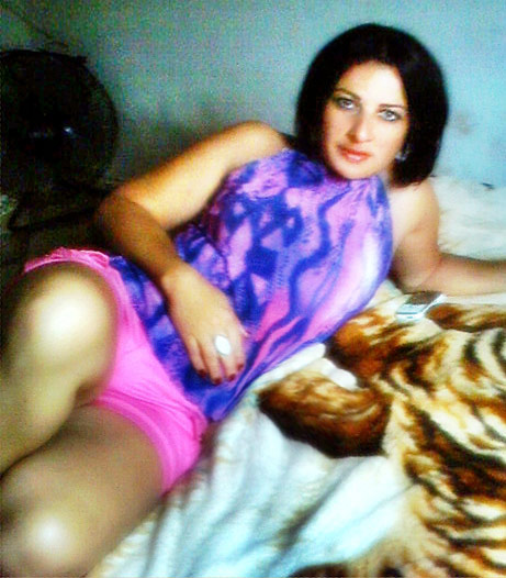 Date this exotic Brazil girl Simone from Paranavai BR3070