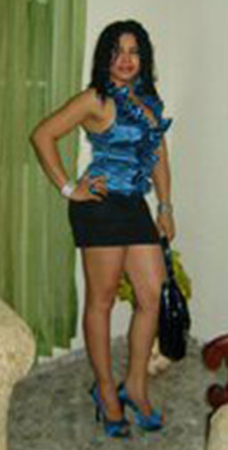 Date this young Spain girl Vicky from Madrid DO4346