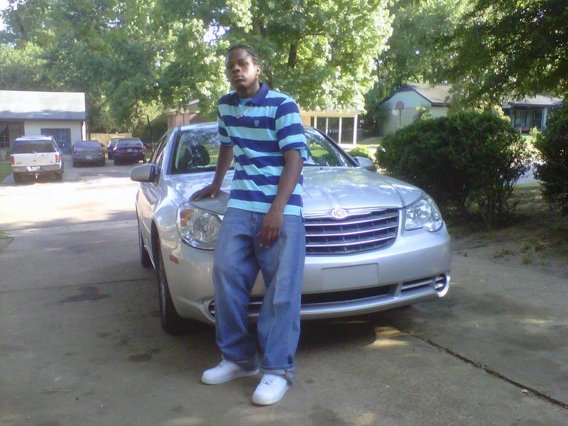 Date this tall United States man US6168 from Memphis US6168