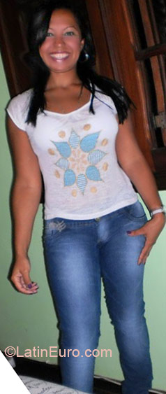 Date this charming Brazil girl Elisangela from Rio de Janeiro BR3161