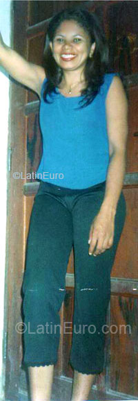 Date this athletic Brazil girl Hosana from Maraba BR3201