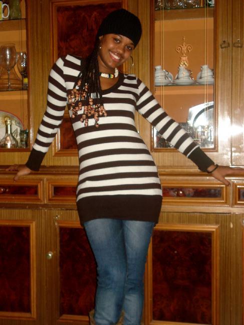 Date this fun United Kingdom girl Ladygirl123 from London GB369