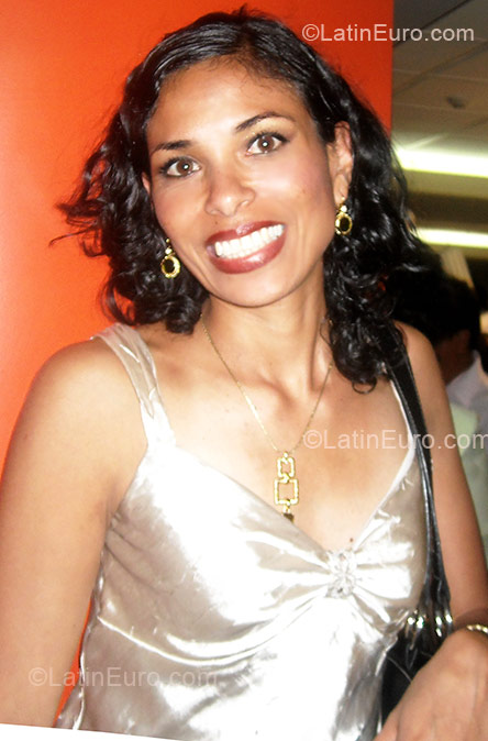 Date this delightful Peru girl Geri from Lima PE312