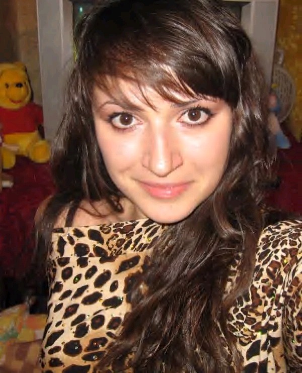 Date this hot France girl Marisa from Dijon FR97