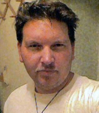 Date this delightful United States man Logan from Northridge US7152