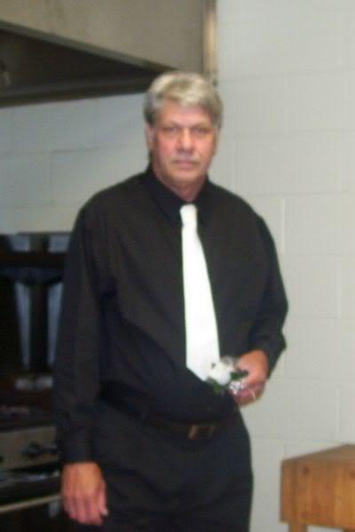 Date this foxy United States man Descares from Albert US7315