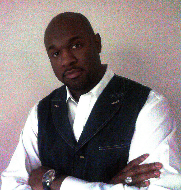 Date this gorgeous United States man Billardman from Detroit US7482