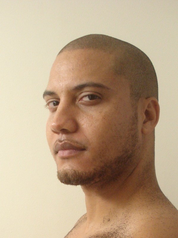Date this beautiful United States man Works2much from Houston US7580
