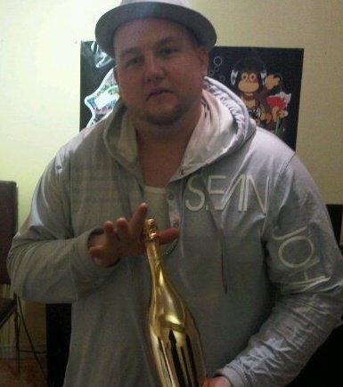 Date this young United States man Kri from houston CA313