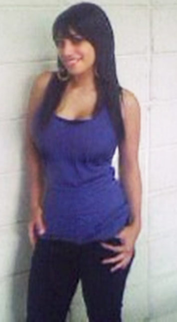Date this voluptuous Honduras girl Jackeline from Tegucigalpa HN247