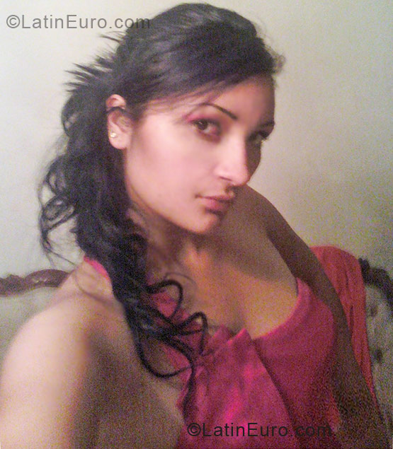 Date this hot Mexico girl Jeaneth from Guadalajara MX242