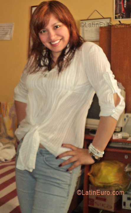 Date this fun Peru girl Evelyn from Lima PE373