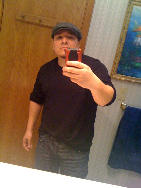 Date this foxy United States man Puros71 from Sacramento US8054
