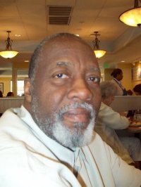 Date this pretty United States man Khalil from Norfolk US8150