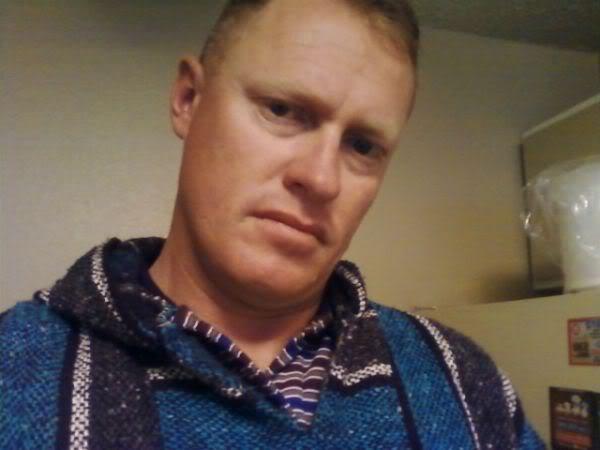 Date this beautiful United States man Peterson from Llakeland US8156