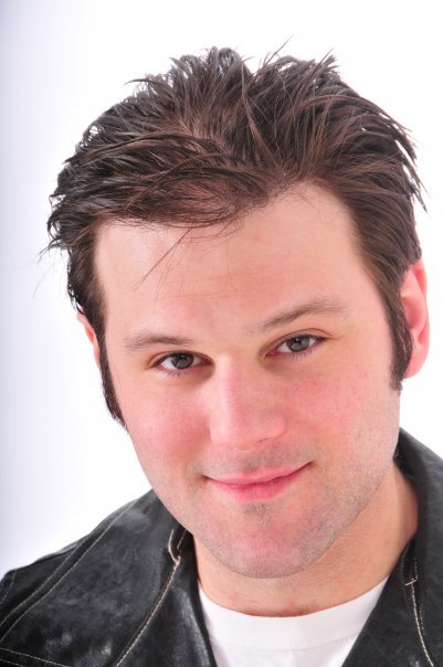 Date this georgeous United States man Mjbos from Chicago US8245