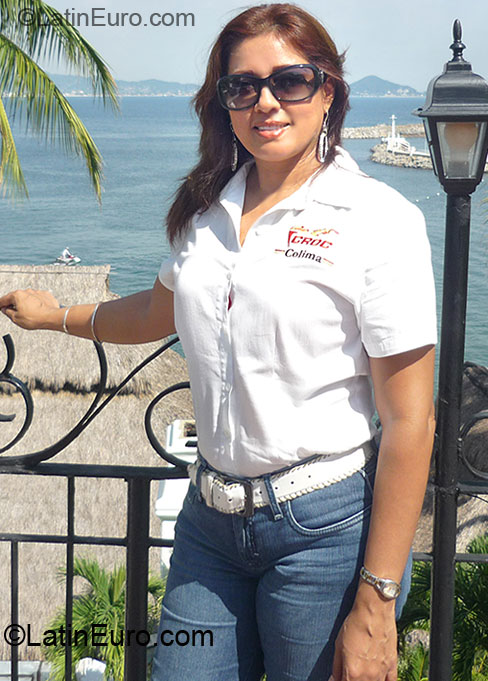 Date this sensual Mexico girl Bertha from Manzanillo MX256