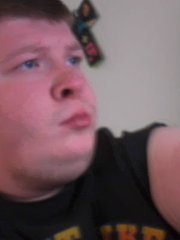 Date this exotic United States man Aaron from Council Bluffs US8300