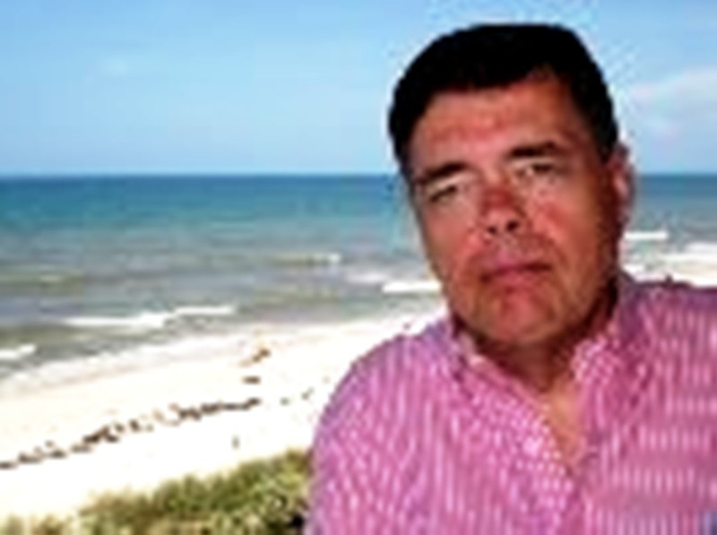 Date this foxy United States man Larry from Louisville US8311