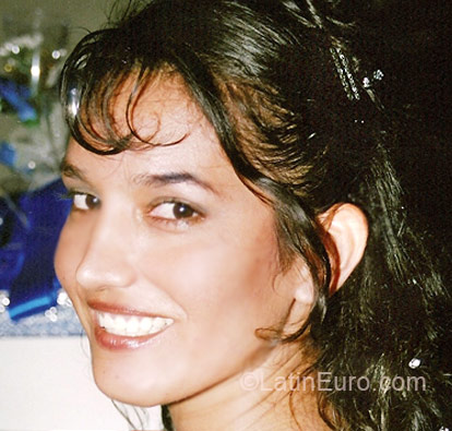 Date this sensual Brazil girl Nazira from Cruzeiro Do Sul BR4173