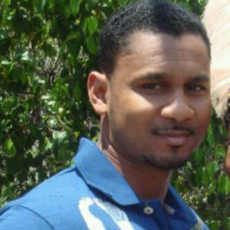 Date this tall United States man Etani1 from Miramar US8509