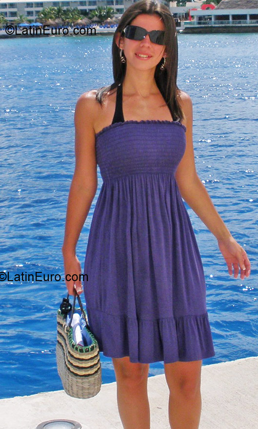 Date this exotic Peru girl Daniella from Lima PE1078