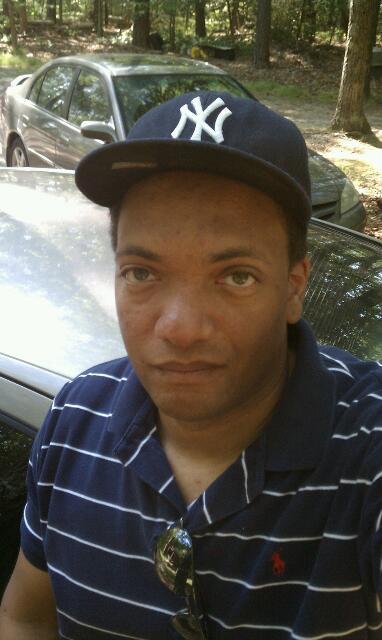 Date this nice looking United States man Mrv75 from Richmond US8554
