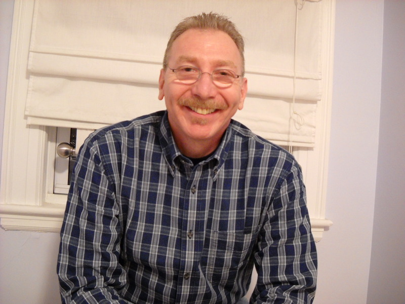 Date this foxy United States man Stillsteve from Boston US8558