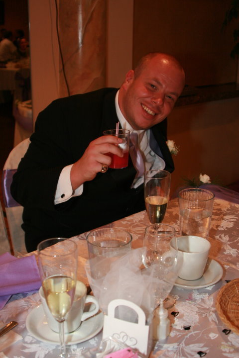 Date this georgeous United States man Robert from chicago US8627