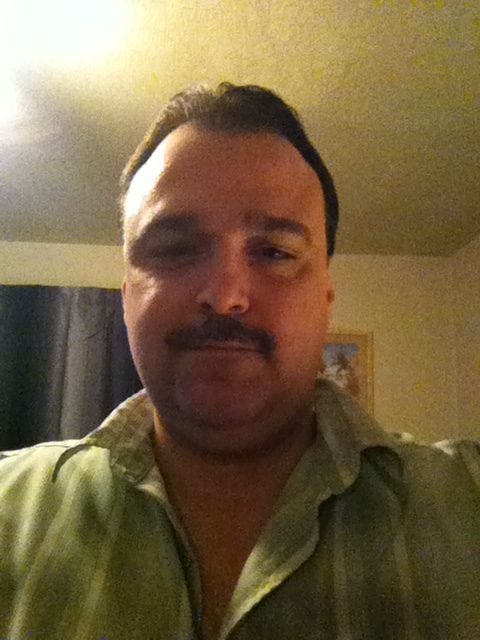 Date this charming United States man Tom from Kilgore US8674