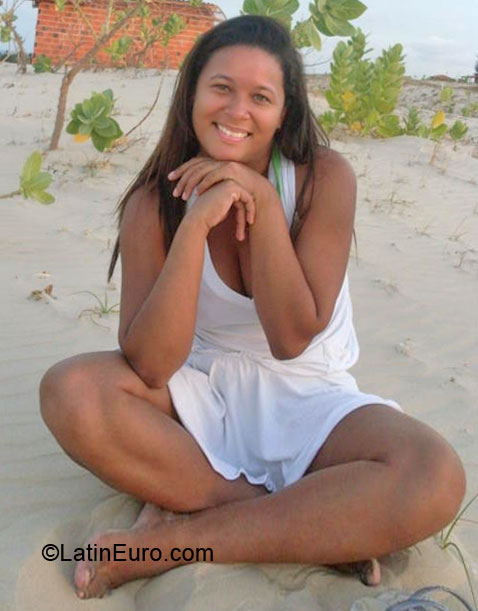 Date this foxy United States girl Gerlandia from kissimmee US8727