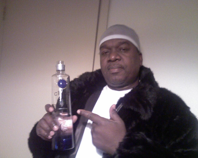 Date this hard body United States man Huncho116 from Bronx US8940