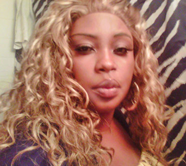 Date this gorgeous Canada girl Dystiny from Toronto CA470