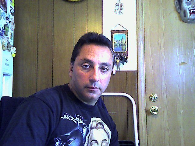 Date this funny United States man Paulie from schaumburg US9106